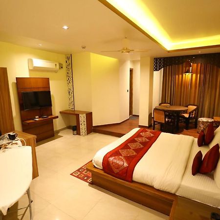 Hotel Grand Kailash,Kotdwara Exterior photo