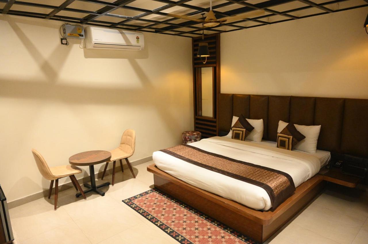 Hotel Grand Kailash,Kotdwara Exterior photo