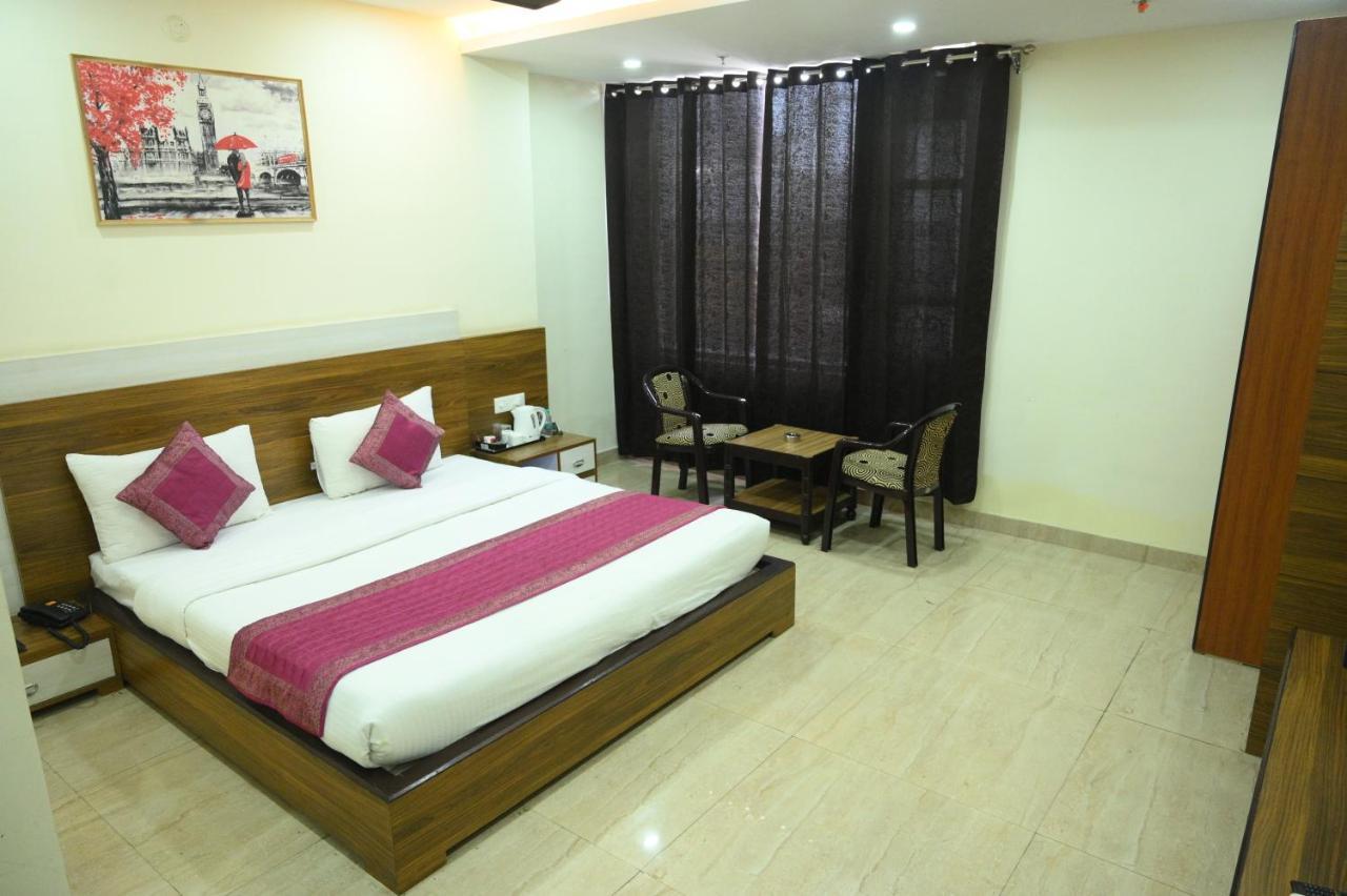 Hotel Grand Kailash,Kotdwara Exterior photo