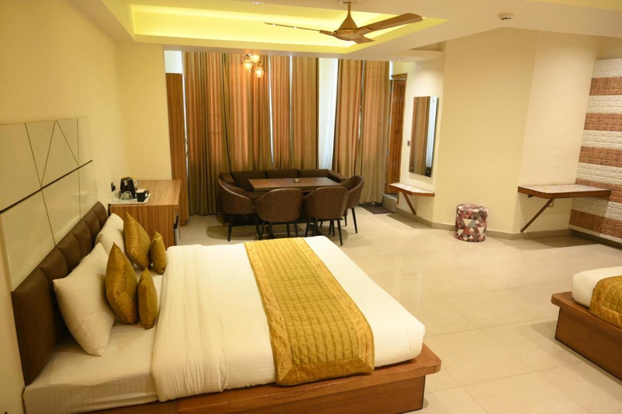 Hotel Grand Kailash,Kotdwara Exterior photo