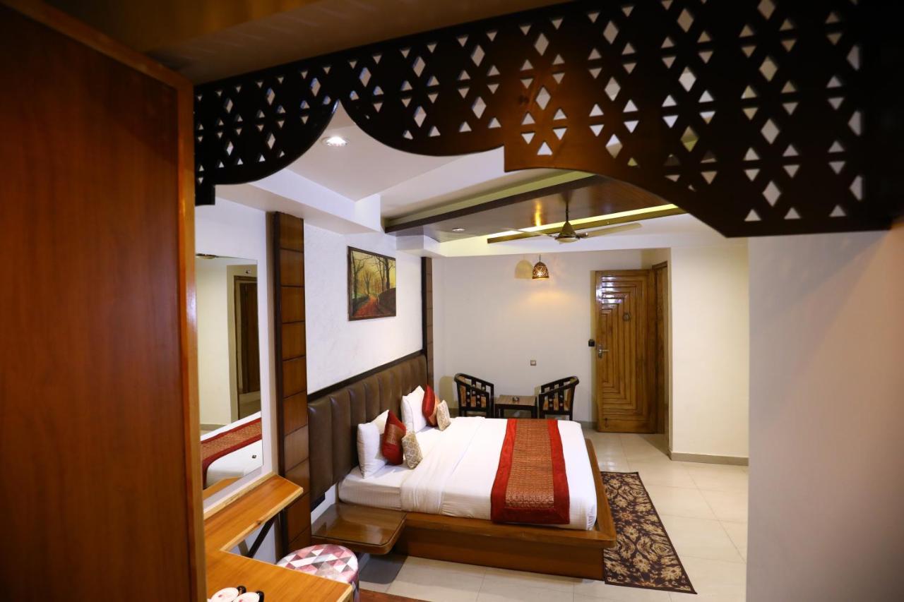 Hotel Grand Kailash,Kotdwara Exterior photo