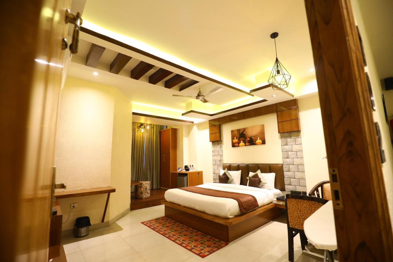 Hotel Grand Kailash,Kotdwara Exterior photo